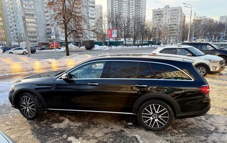 Mercedes-Benz E-Класс, 2020 год, 4 990 000 рублей, 5 фотография