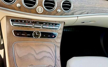 Mercedes-Benz E-Класс, 2020 год, 4 990 000 рублей, 11 фотография