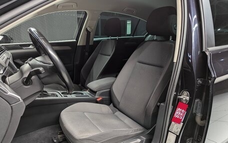 Volkswagen Passat B8 рестайлинг, 2016 год, 1 630 000 рублей, 14 фотография