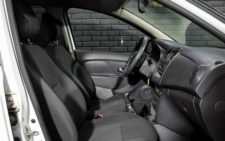 Renault Logan II, 2019 год, 500 000 рублей, 10 фотография