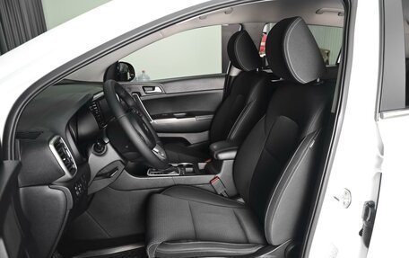 KIA Sportage IV рестайлинг, 2019 год, 2 406 000 рублей, 10 фотография