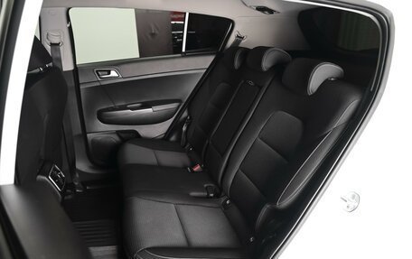 KIA Sportage IV рестайлинг, 2019 год, 2 406 000 рублей, 9 фотография