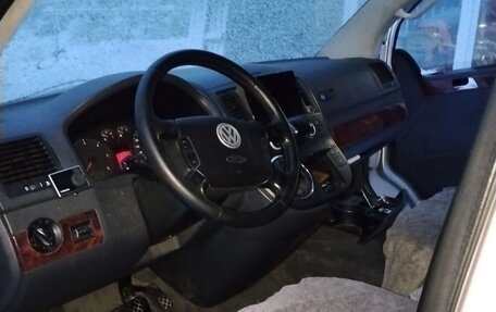 Volkswagen Multivan T5, 2008 год, 1 600 000 рублей, 15 фотография