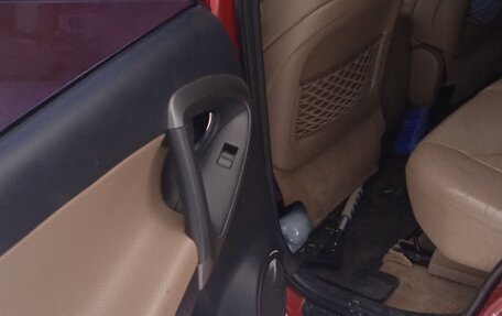 Toyota RAV4, 2011 год, 1 300 000 рублей, 4 фотография