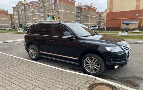Volkswagen Touareg III, 2008 год, 1 600 000 рублей, 2 фотография