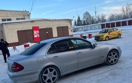 Mercedes-Benz E-Класс, 2005 год, 820 000 рублей, 7 фотография