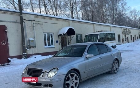 Mercedes-Benz E-Класс, 2005 год, 820 000 рублей, 8 фотография