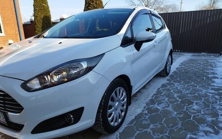 Ford Fiesta, 2015 год, 990 000 рублей, 6 фотография