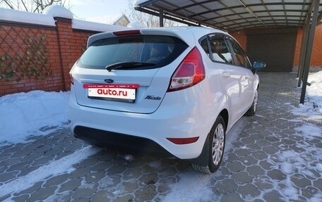 Ford Fiesta, 2015 год, 990 000 рублей, 4 фотография