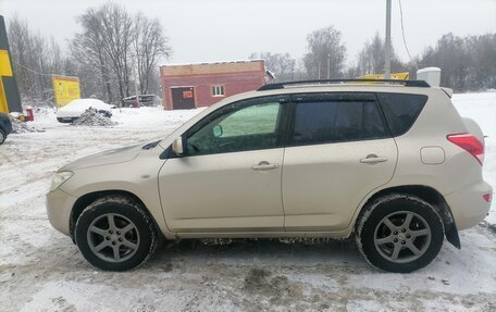 Toyota RAV4, 2007 год, 850 000 рублей, 2 фотография