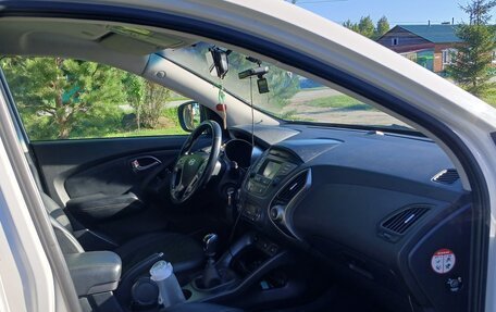 Hyundai ix35 I рестайлинг, 2013 год, 1 190 000 рублей, 5 фотография