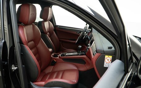 Porsche Macan I рестайлинг, 2022 год, 10 688 888 рублей, 8 фотография