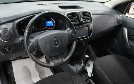 Renault Sandero II рестайлинг, 2017 год, 1 039 000 рублей, 10 фотография