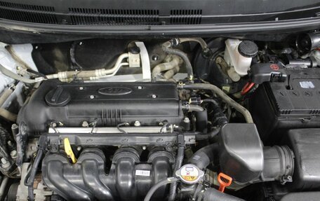 KIA Rio III рестайлинг, 2013 год, 820 000 рублей, 16 фотография