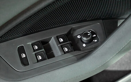 Volkswagen Tiguan, 2025 год, 4 850 000 рублей, 13 фотография