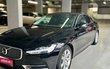 Volvo S90 II рестайлинг, 2019 год, 2 690 000 рублей, 1 фотография