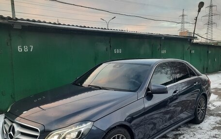 Mercedes-Benz E-Класс, 2014 год, 1 980 000 рублей, 1 фотография