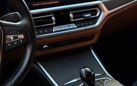 BMW 3 серия, 2021 год, 3 890 000 рублей, 9 фотография