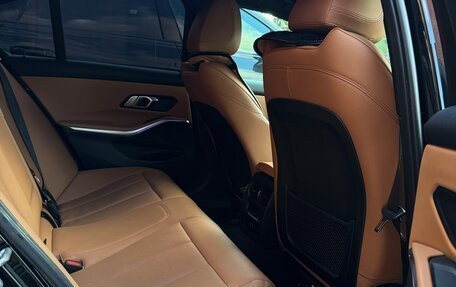 BMW 3 серия, 2021 год, 3 890 000 рублей, 13 фотография