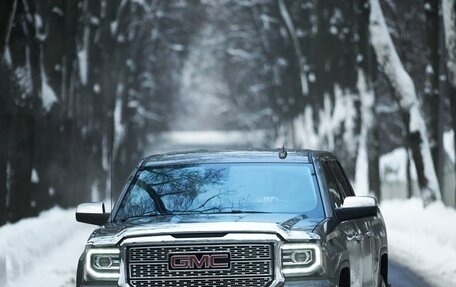 GMC Sierra, 2017 год, 5 000 000 рублей, 3 фотография