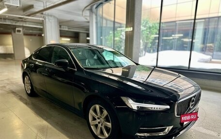 Volvo S90 II рестайлинг, 2019 год, 2 690 000 рублей, 2 фотография