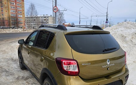 Renault Sandero II рестайлинг, 2017 год, 900 000 рублей, 4 фотография