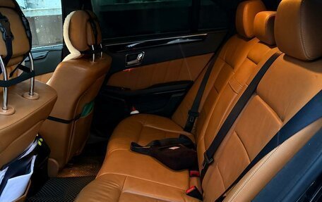 Mercedes-Benz E-Класс, 2011 год, 1 250 000 рублей, 3 фотография