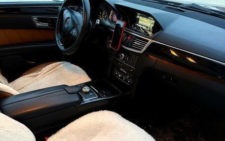 Mercedes-Benz E-Класс, 2011 год, 1 250 000 рублей, 7 фотография