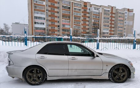 Toyota Altezza, 1998 год, 950 000 рублей, 5 фотография