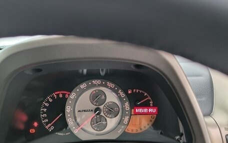 Toyota Altezza, 1998 год, 950 000 рублей, 11 фотография