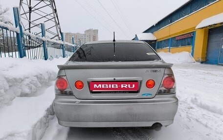 Toyota Altezza, 1998 год, 950 000 рублей, 7 фотография