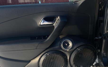 Volkswagen Polo VI (EU Market), 2011 год, 500 000 рублей, 10 фотография