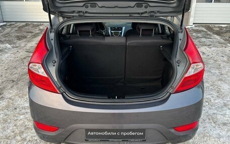 Hyundai Solaris II рестайлинг, 2013 год, 895 000 рублей, 8 фотография