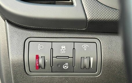 Hyundai Solaris II рестайлинг, 2013 год, 895 000 рублей, 17 фотография