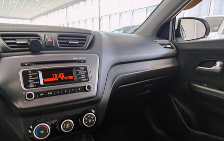 KIA Rio IV, 2017 год, 1 200 000 рублей, 18 фотография