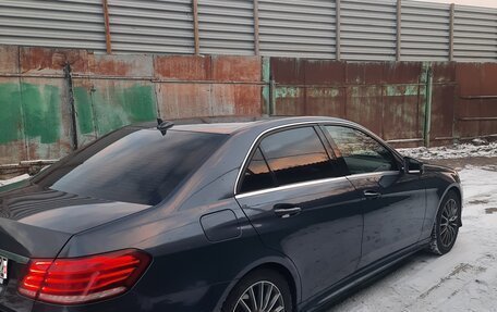 Mercedes-Benz E-Класс, 2014 год, 1 980 000 рублей, 4 фотография