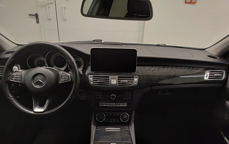 Mercedes-Benz CLS, 2015 год, 3 190 000 рублей, 18 фотография