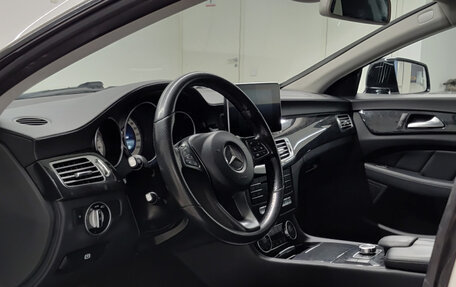 Mercedes-Benz CLS, 2015 год, 3 190 000 рублей, 20 фотография