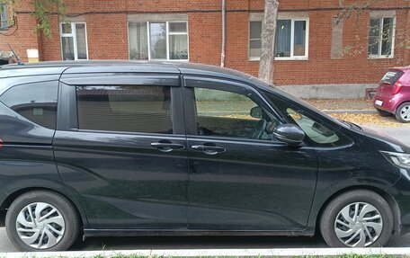 Honda Freed II, 2020 год, 1 825 000 рублей, 3 фотография