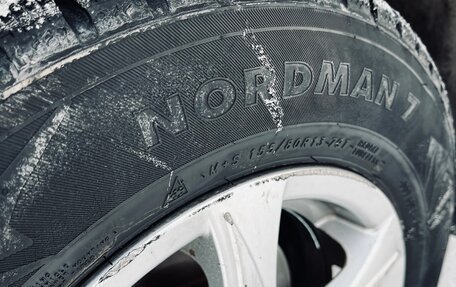 Toyota Vitz, 2000 год, 325 000 рублей, 6 фотография