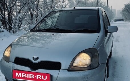 Toyota Vitz, 2000 год, 325 000 рублей, 3 фотография