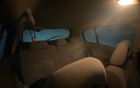 Nissan Almera, 2001 год, 200 000 рублей, 6 фотография