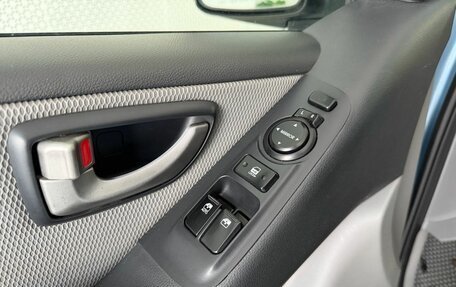 Hyundai Grand Starex Grand Starex I рестайлинг 2, 2011 год, 1 399 000 рублей, 10 фотография