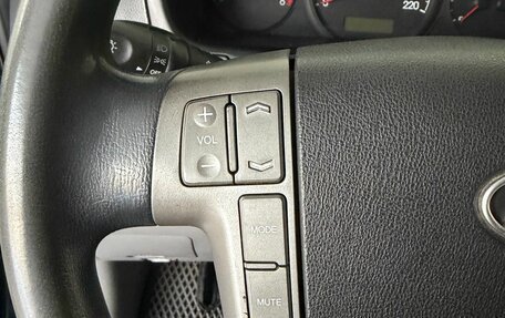 Hyundai Grand Starex Grand Starex I рестайлинг 2, 2011 год, 1 399 000 рублей, 11 фотография