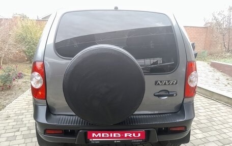 Chevrolet Niva I рестайлинг, 2019 год, 850 000 рублей, 5 фотография
