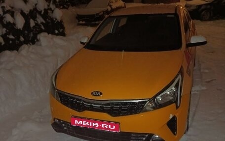 KIA Rio IV, 2021 год, 705 000 рублей, 1 фотография