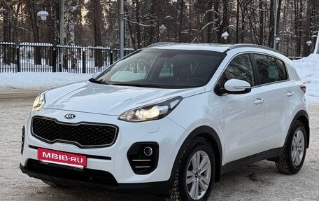 KIA Sportage IV рестайлинг, 2017 год, 1 990 000 рублей, 2 фотография