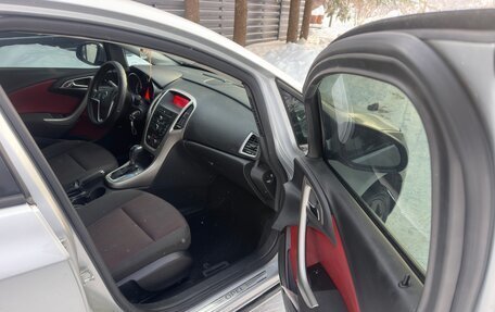 Opel Astra J, 2011 год, 630 000 рублей, 16 фотография