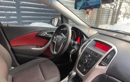 Opel Astra J, 2011 год, 630 000 рублей, 15 фотография