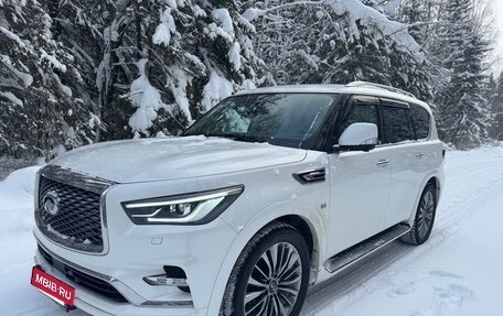 Infiniti QX80 I рестайлинг, 2019 год, 5 000 000 рублей, 2 фотография